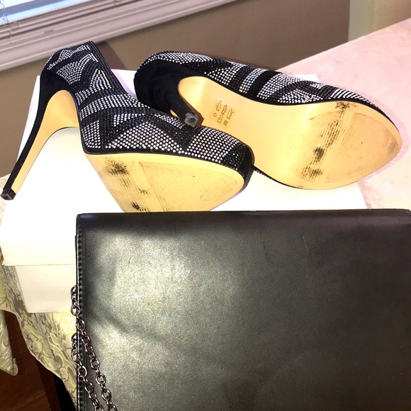 Aldo heels and matching clutch - Picture 4 of 5